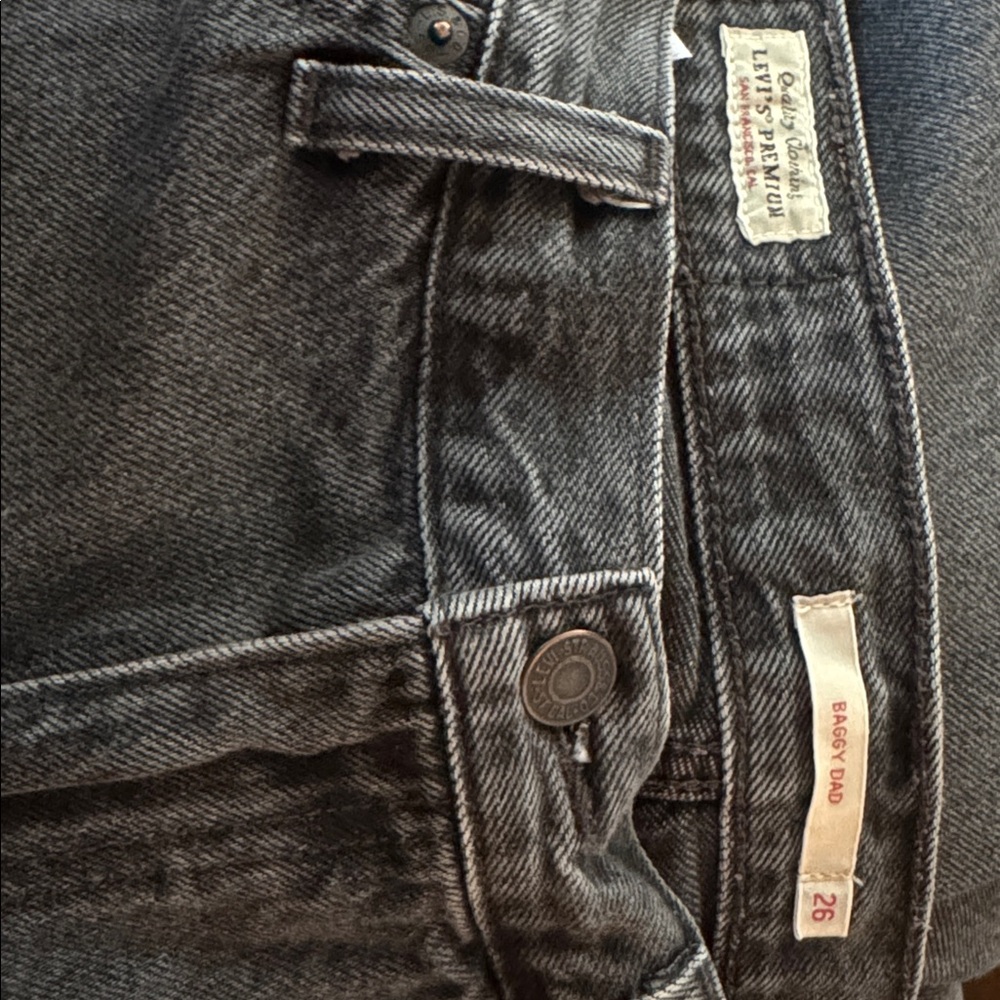 Levi’s Baggy Dad Jeans in black, size 26 - Picture 5 of 6